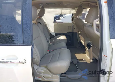 2017 Toyota Sienna Xle/Limited из США, поврежденный, VIN 5TDYZ3DC8HS889430